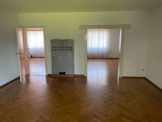 Einfamilienhaus zur Miete 2.500 € 6 Zimmer 210 m² 1.000 m² Grundstück frei ab 01.10.2026 Weiherfeld-Dammerstock Karlsruhe 76199