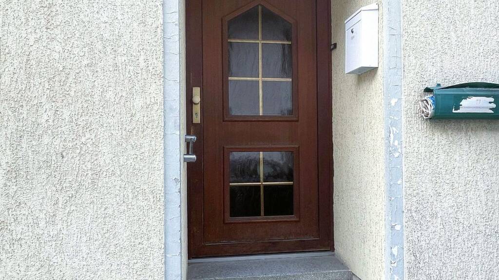 Reihenmittelhaus zum Kauf 60.000 € 2 Zimmer 73,3 m² 107 m² Grundstück Bad Tennstedt 99955