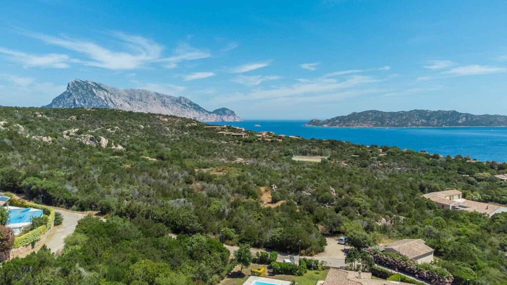 Haus zum Kauf 6 Zimmer 140 m² 800 m² Grundstück Punta Molara 07052