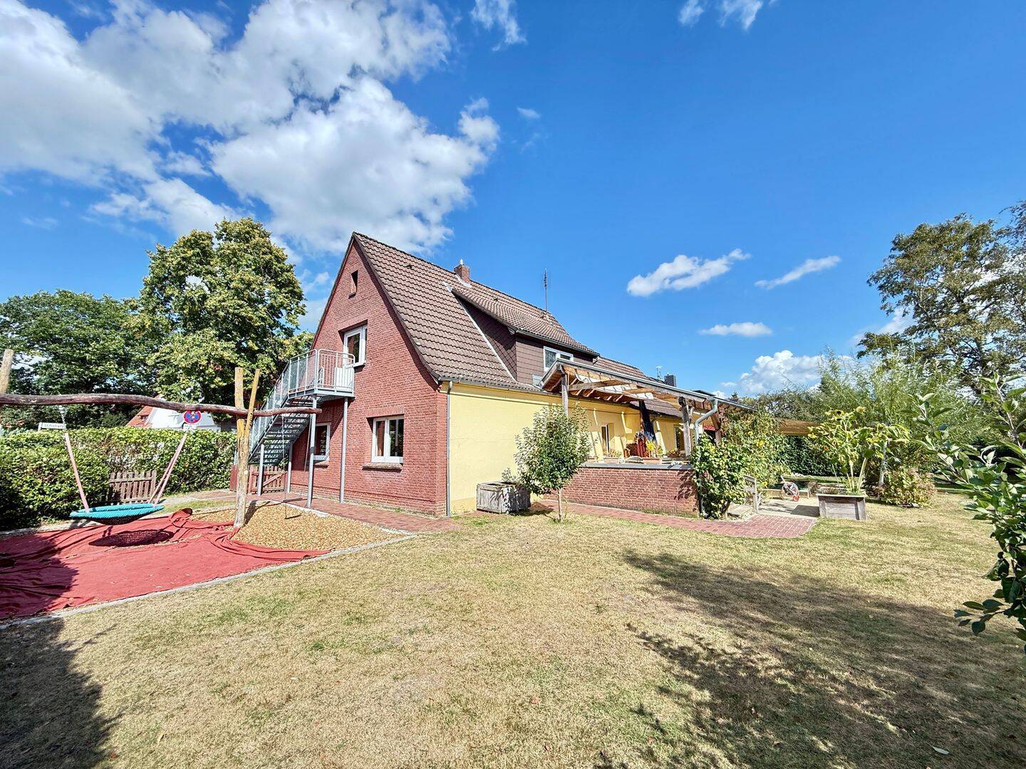 Immobilie in Rotenburg - Langfristig vermietete Immobilie (Kindergarten) zu verkaufen - Bild 4