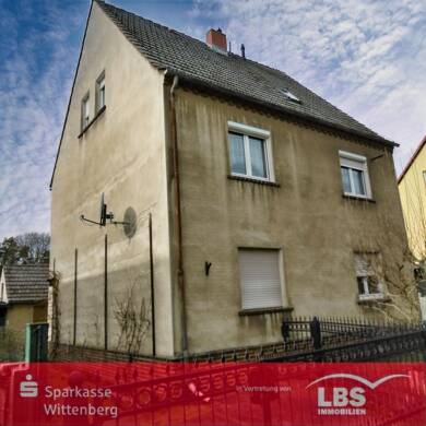 Mehrfamilienhaus zum Kauf 119.000 € 7 Zimmer 185 m² 912 m² Grundstück frei ab sofort Lutherstadt Wittenberg Lutherstadt Wittenberg 06886