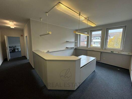 Bürofläche zur Miete 12 € 4 Zimmer 140 m² Bürofläche Bramfeld Hamburg 22177