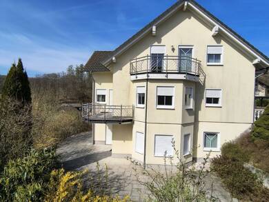 Einfamilienhaus zum Kauf 420.000 € 275 m² 672 m² Grundstück Emmerzhausen 57520
