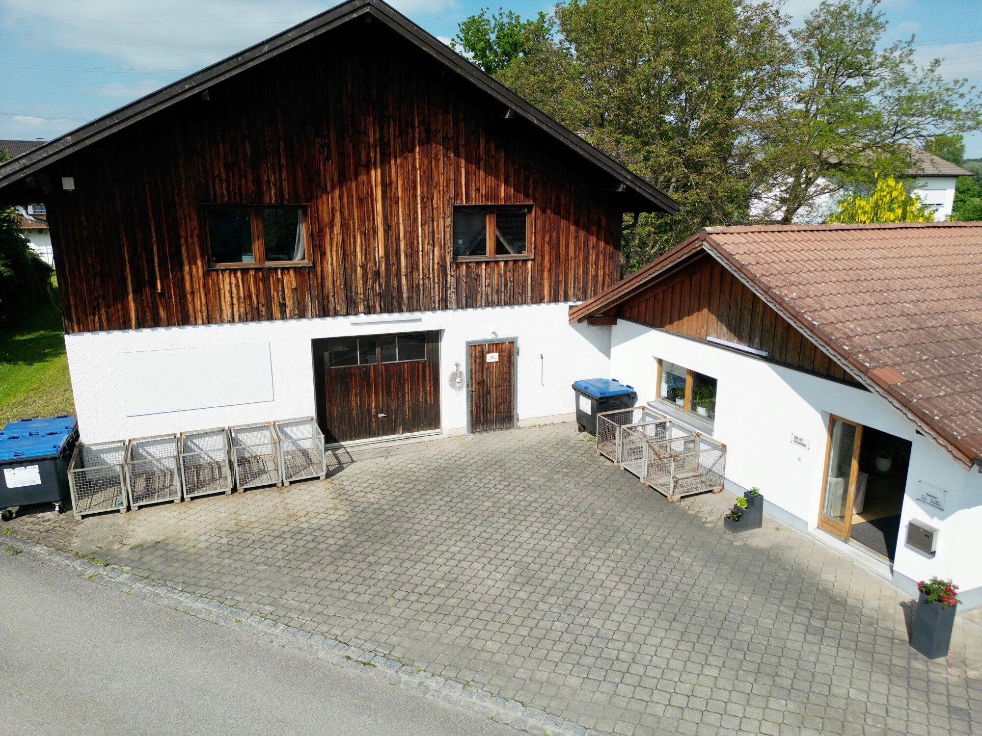 Lagerhalle zur Miete 5 € 700 m²<br/>Lagerfläche ab 400 m²<br/>Teilbarkeit Schechen 83135