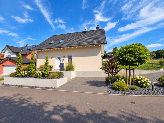 Einfamilienhaus zum Kauf 699.000 € 5 Zimmer 160 m² 1.050 m² Grundstück frei ab sofort Burgblick 11 Freudenburg Freudenburg 54450