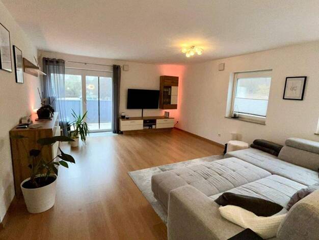 Wohnung zur Miete 1.200 € 3 Zimmer 93 m² 1. Geschoss frei ab 01.06.2026 Pfaffenhofen a d Ilm Pfaffenhofen an der Ilm 85276