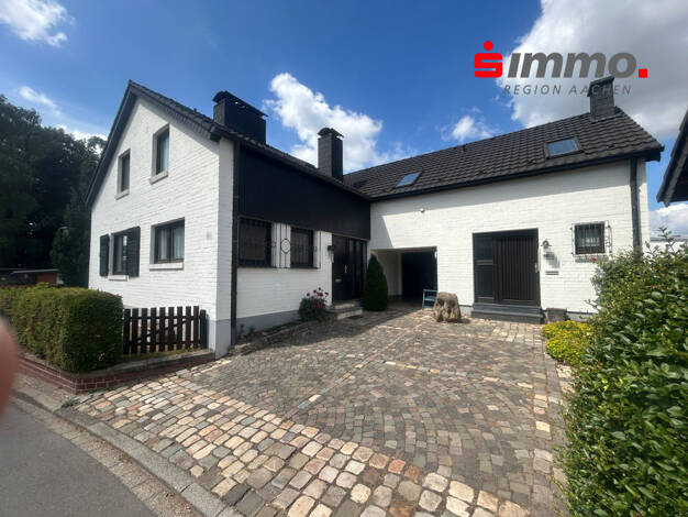 Mehrfamilienhaus zum Kauf 340.000 € 7 Zimmer 177 m² 569 m² Grundstück Zopp Alsdorf 52477