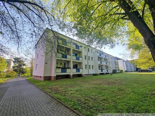 Wohnung zur Miete 350 € 2 Zimmer 56 m² 2. Geschoss Nestlerstraße 15 Reichenbrand Reichenbrand 09117