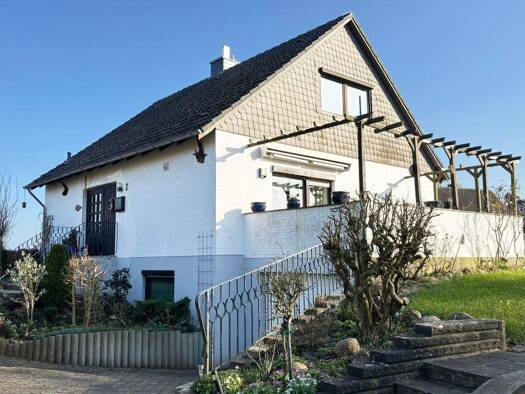 Einfamilienhaus zum Kauf 299.500 € 4 Zimmer 110 m² 853 m² Grundstück Hasselberg / Gundelsby 24376