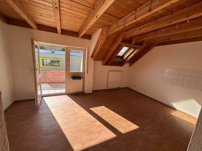 Maisonette zum Kauf 174.000 € 2,5 Zimmer 63 m² 3. Geschoss Ellwangen Ellwangen 73749