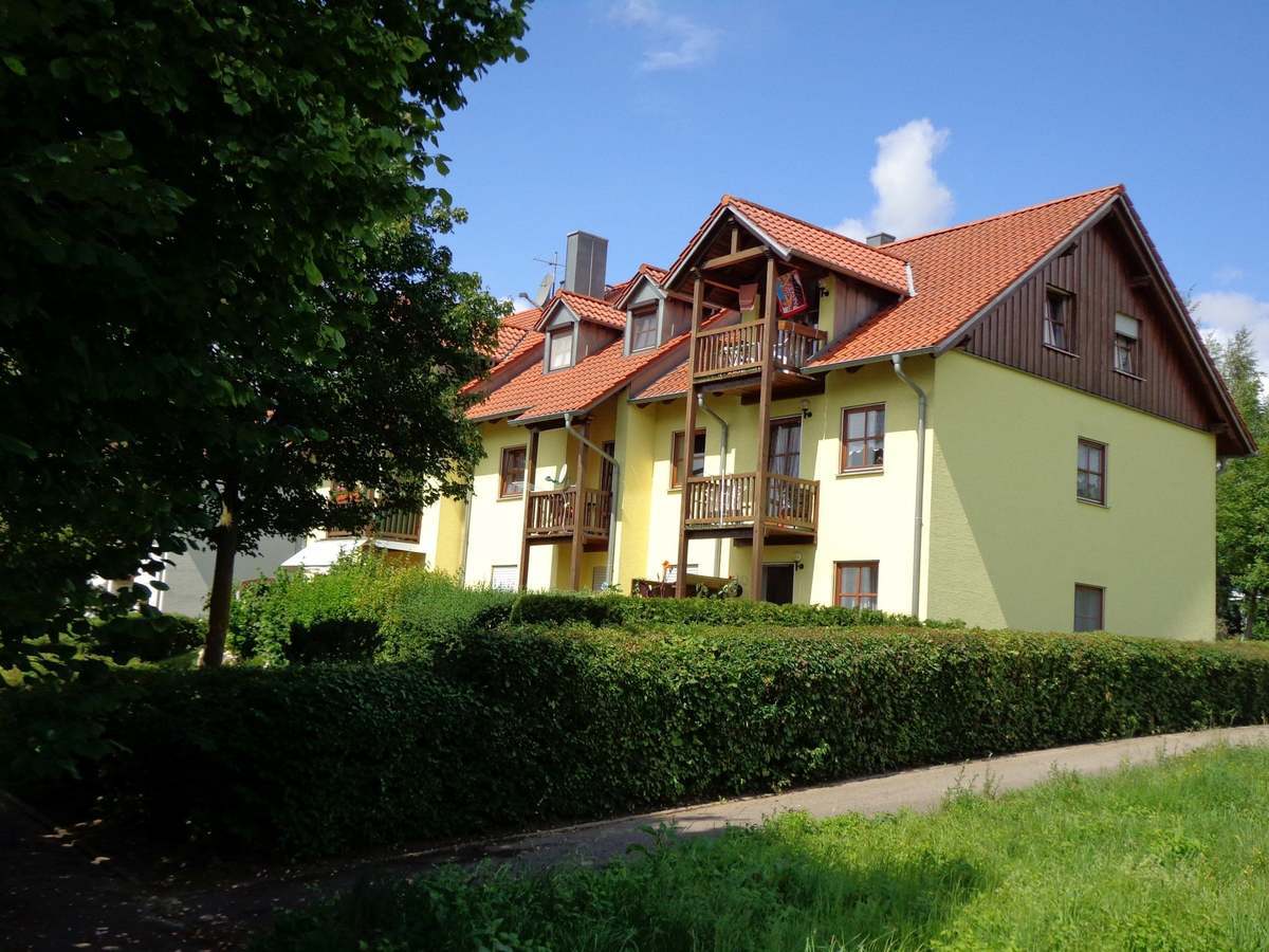 Wohnung zum Kauf 193.000 € 2 Zimmer 57 m²<br/>Wohnfläche 31.10.2024<br/>Verfügbarkeit Am Dachsenfeld 12 Bad Gögging Neustadt a.d.Donau 93333