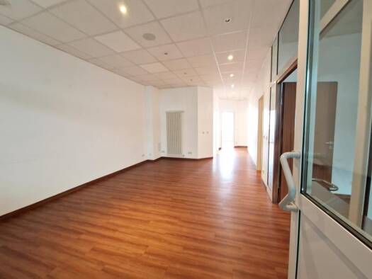 Bürofläche zur Miete provisionsfrei 2.200 € 6 Zimmer 182 m² Bürofläche Wetzendorf Nordwestliche Außenstadt 90425