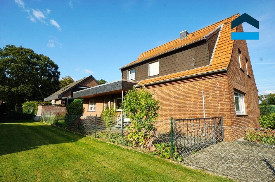 Mehrfamilienhaus zum Kauf provisionsfrei 239.000 € 6 Zimmer 167,7 m²<br/>Wohnfläche 600 m²<br/>Grundstück Sevelen Issum 47661