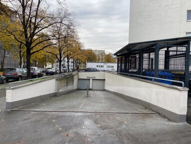 Tiefgaragenstellplatz zur Miete provisionsfrei 15 € Fürther Straße 2 Wilmersdorf Berlin 10777