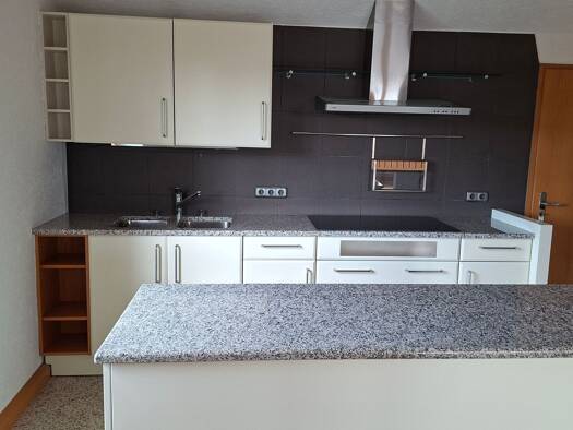 Wohnung zur Miete 960 € 4 Zimmer 105 m² Geschoss 1/2 frei ab 01.11.2026 Offenstetten Abensberg 93326