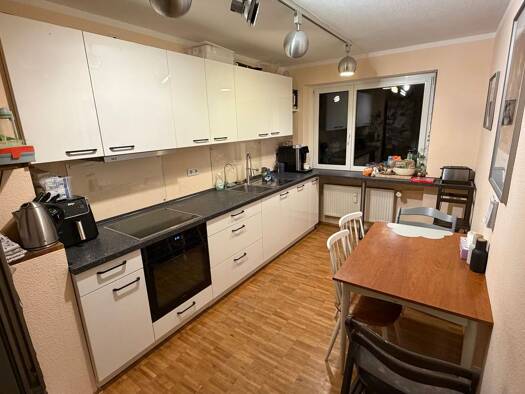 WG-Zimmer zur Miete 1.278 € 3 Zimmer 90 m² Geschoss 1/5 frei ab 01.06.2026 Altstadt Würzburg 97070