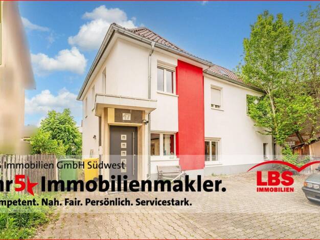 Einfamilienhaus zum Kauf 279.500 € 5,5 Zimmer 142,3 m² 220 m² Grundstück frei ab sofort Schwenningen Villingen-Schwenningen 78054