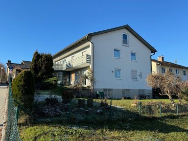 Haus zum Kauf 1.050.000 € 8 Zimmer 259 m² 710 m² Grundstück frei ab sofort Traunstein Traunstein 83278