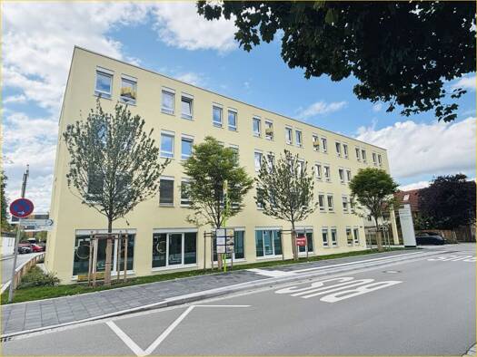 Bürofläche zur Miete 2.470 € 6 Zimmer 147 m² Bürofläche Erding 85435