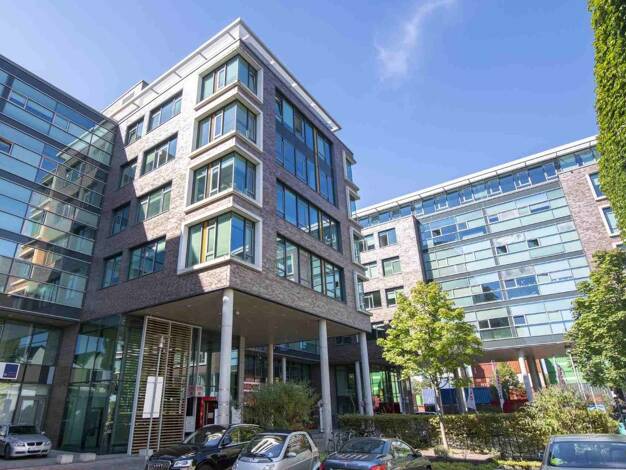 Bürofläche zur Miete 18 € 445 m² Bürofläche teilbar ab 445 m² Frankfurt am Main 60314