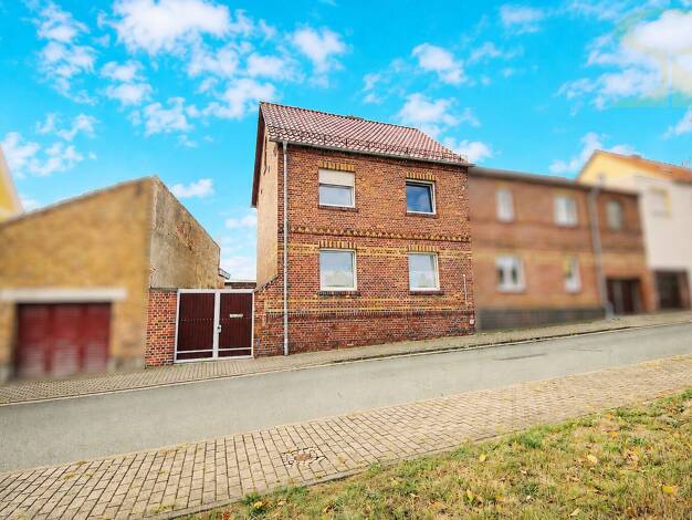 Doppelhaushälfte zum Kauf 150.000 € 4 Zimmer 90 m² 389 m² Grundstück Bobbau Bitterfeld-Wolfen 06766