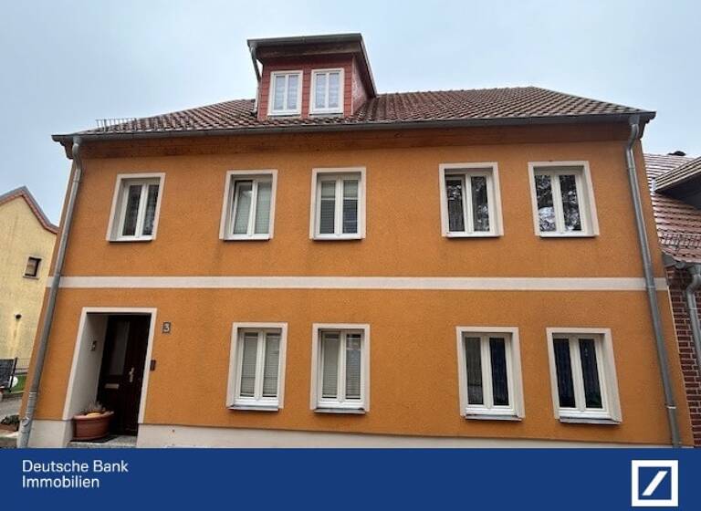 Mehrfamilienhaus zum Kauf provisionsfrei 449.000 € 6 Zimmer 224 m²<br/>Wohnfläche 196 m²<br/>Grundstück Röbel Röbel 17207