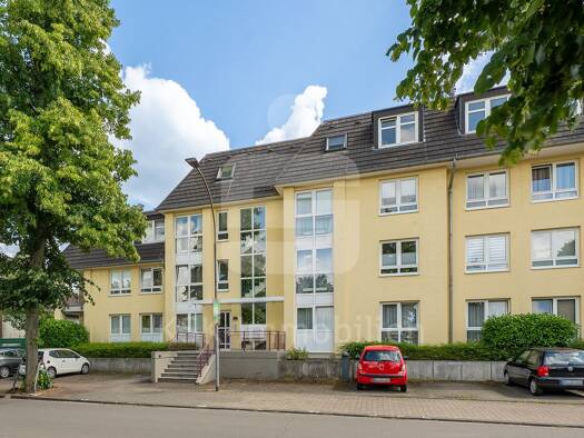 Wohnung zum Kauf 189.000 € 3 Zimmer 79,7 m² 2. Geschoss Kerpen 50171