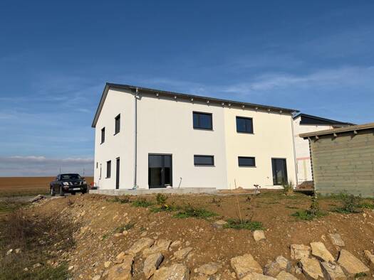 Doppelhaushälfte zur Miete 1.300 € 4 Zimmer 130 m² 330 m² Grundstück frei ab 01.11.2026 Anton-Ruland Strasse 12 Arnstein Arnstein 97450