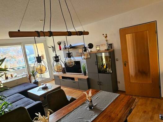 Wohnung zur Miete 720 € 3 Zimmer 74 m² Geschoss -1/4 frei ab 01.05.2026 Laufamholz Nürnberg 90482