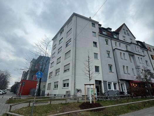 Wohnung zum Kauf 160.000 € 2 Zimmer 42 m² 4 Geschosse frei ab sofort St Peter Weiterer Innenstadtgürtel Süd 90478