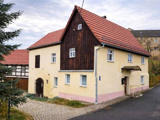 Einfamilienhaus zum Kauf 44.900 € 6 Zimmer 87 m² 172 m² Grundstück Heynitz 01683