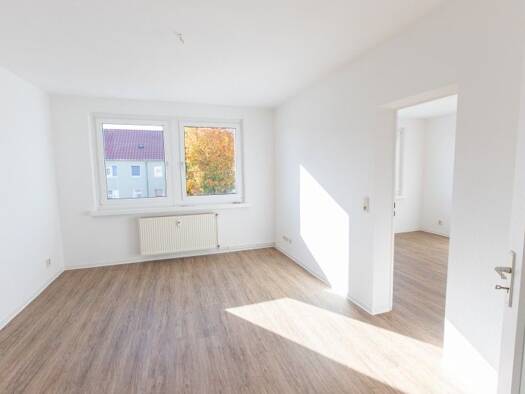 Wohnung zur Miete 402 € 3 Zimmer 55,9 m² 3. Geschoss Gardelegener Straße 33 Röxe Stendal 39576