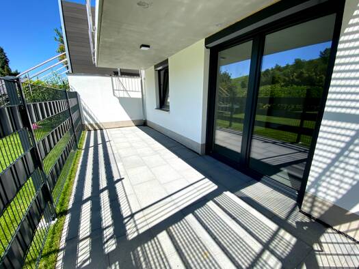 Wohnung zur Miete 1.200 € 2 Zimmer 68 m² frei ab 01.11.2026 Servatiusstraße Pfaffenweiler 79292