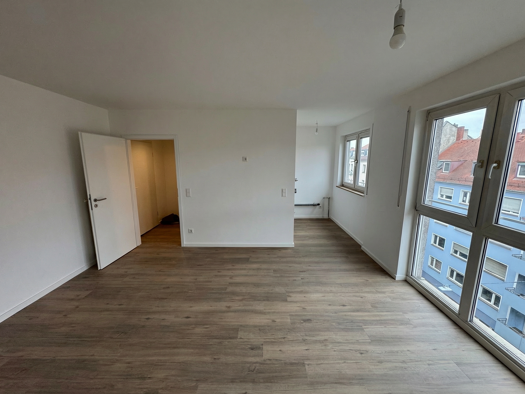 Wohnung zur Miete 600 € 2 Zimmer 40 m² Geschoss -5/6 frei ab 07.03.2026 St Peter Nürnberg 90478