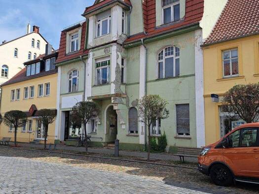 Wohnung zur Miete 630 € 2,5 Zimmer 95 m² 2. Geschoss frei ab sofort Jessen Jessen (Elster) 06917