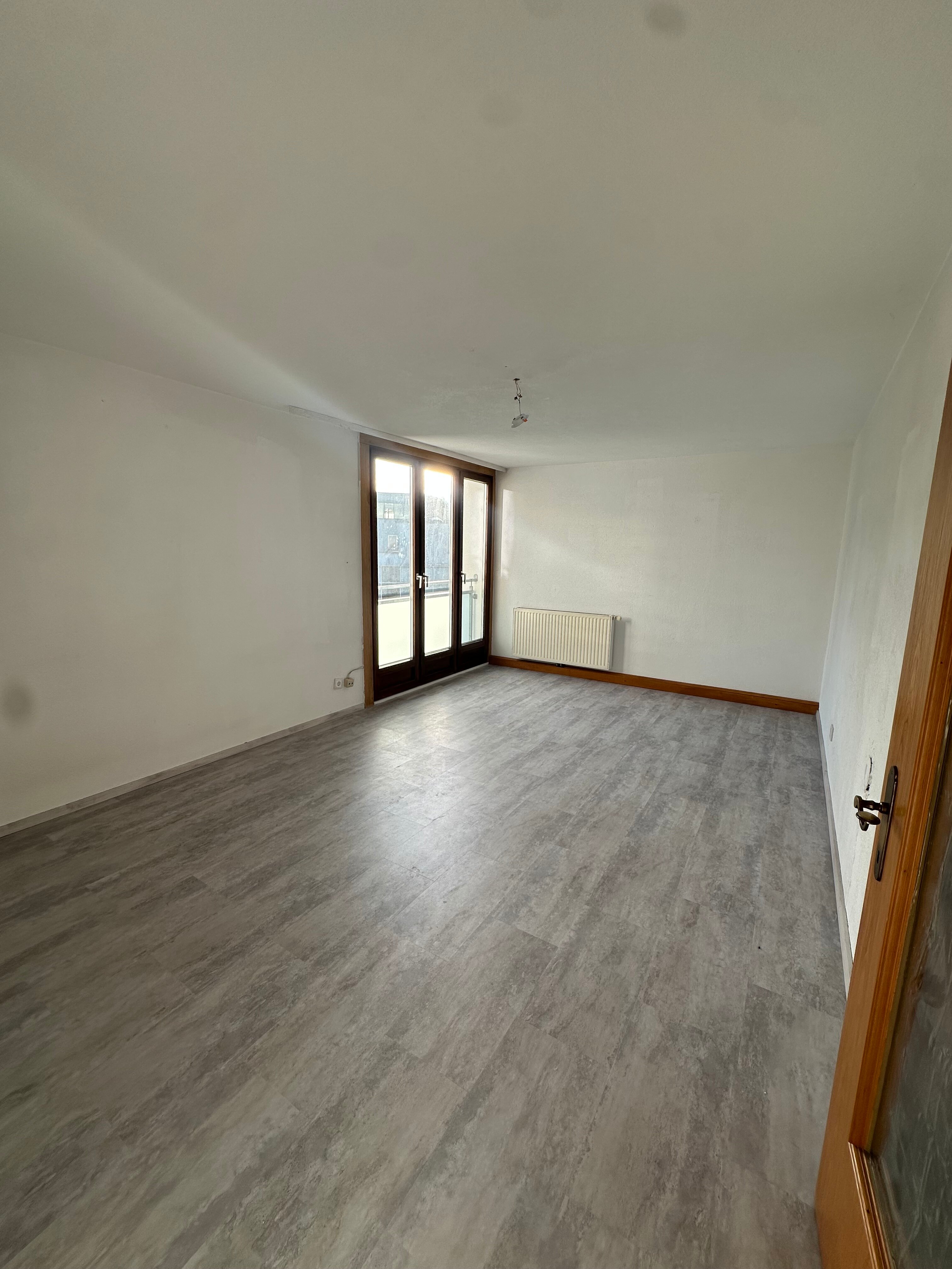 Wohnung zur Miete 850 € 3 Zimmer 72 m²<br/>Wohnfläche 2.<br/>Geschoss ab sofort<br/>Verfügbarkeit Swarovskistraße 44 Schwaz 6130