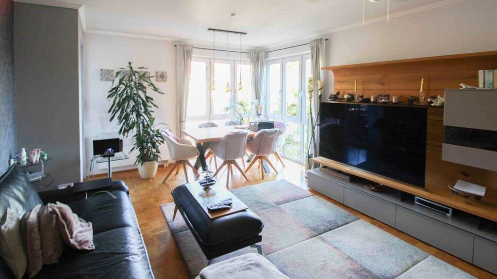 Wohnung zum Kauf 399.000 € 3,5 Zimmer 97,1 m² 4. Geschoss Küstriner Straße 70A Alt-Hohenschönhausen Berlin 13055