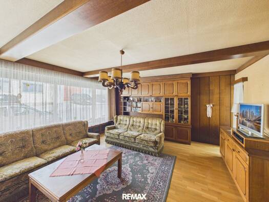 Einfamilienhaus zum Kauf 180.000 € 6 Zimmer 163 m² 478 m² Grundstück Hundsheim 2405