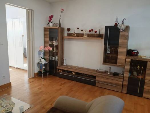 Wohnung zur Miete 690 € 2 Zimmer 58 m² Geschoss -1/2 frei ab 01.11.2026 Forst 76694
