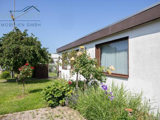 Bungalow zum Kauf provisionsfrei 275.000 € 4 Zimmer 137,2 m² 427 m² Grundstück Glückstadt 25348