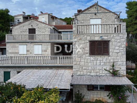 Einfamilienhaus zum Kauf 1.100.000 € 20 Zimmer 546 m² Grundstück Selca 21425
