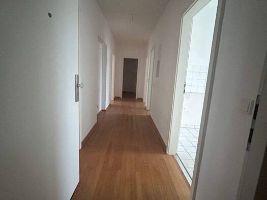 Wohnung zur Miete 700 € 3 Zimmer 96 m² frei ab 01.04.2026 Klausenerstraße 10 Malstatt Saarbrücken 66115