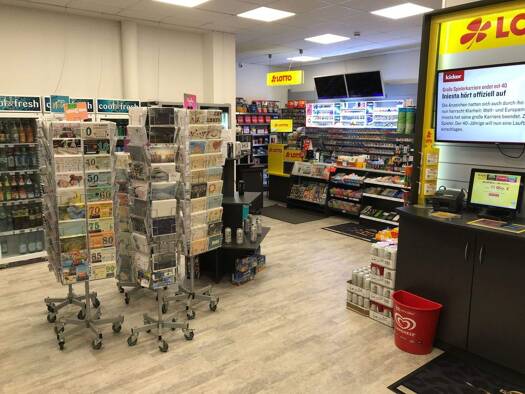 Laden zum Kauf 69.000 € 2,5 Zimmer 80 m² Verkaufsfläche Fröhnstraße 57 Innenstadt Pirmasens 66954