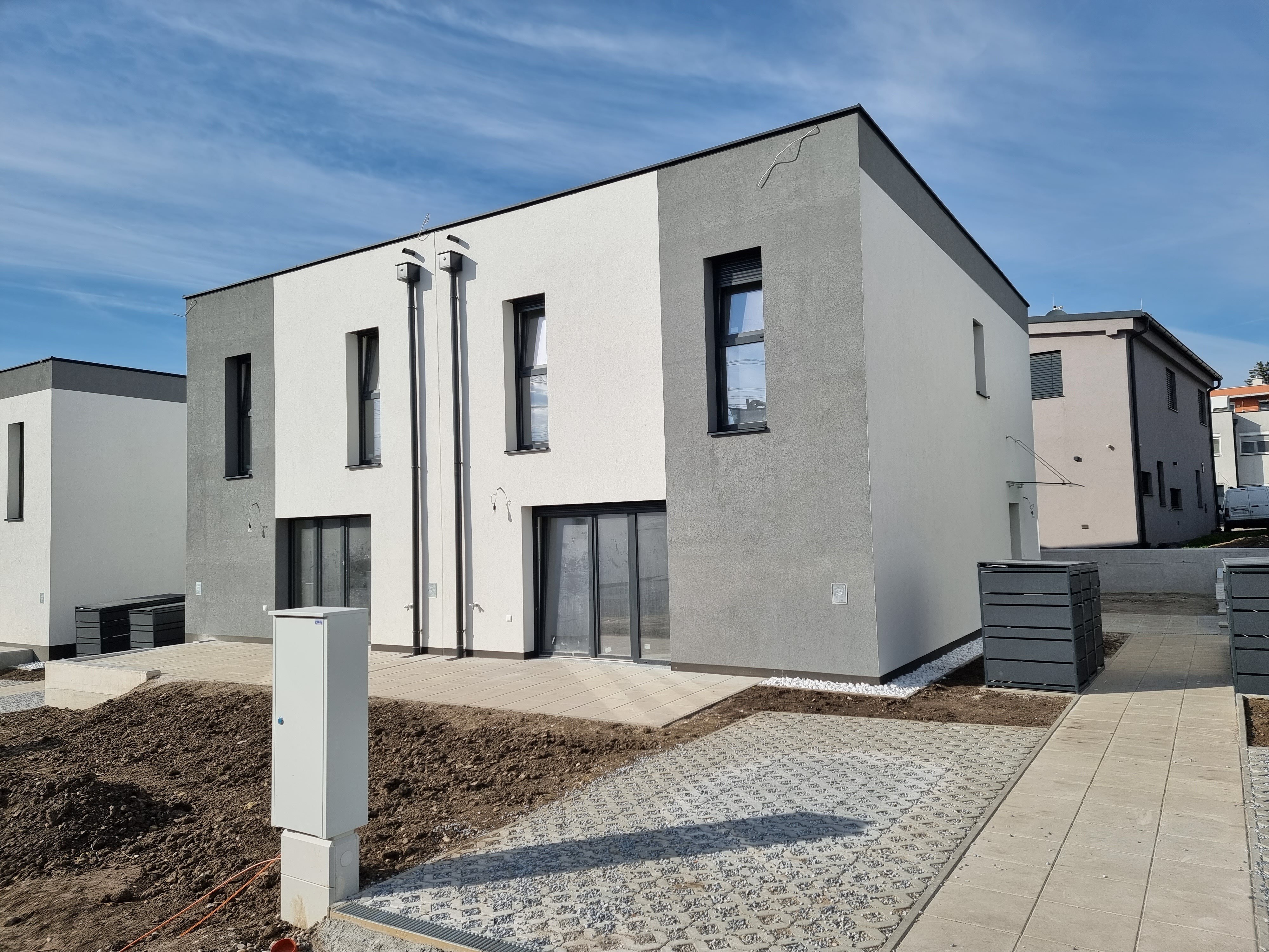 Mehrfamilienhaus zum Kauf provisionsfrei 420.000 € 4 Zimmer 110 m²<br/>Wohnfläche 231 m²<br/>Grundstück ab sofort<br/>Verfügbarkeit Korneuburg 2100