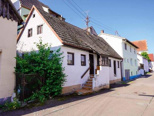 Einfamilienhaus zur Versteigerung 3.000 € 60 m² 103 m² Grundstück Unterer Weberberg 26 Höchstädt Höchstädt a.d.Donau 89420