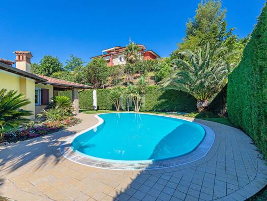 Doppelhaushälfte zum Kauf 895.000 € 5 Zimmer 180 m² 800 m² Grundstück Moniga del Garda 25080