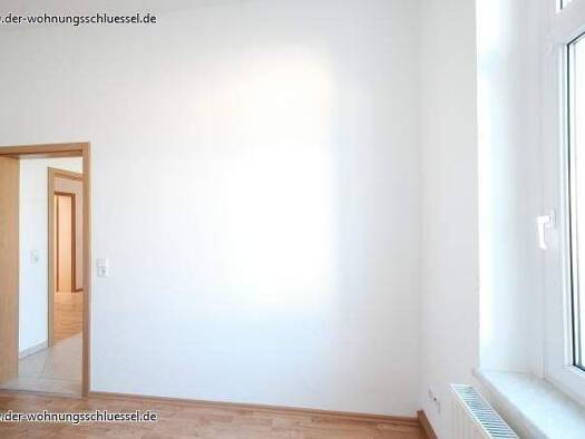 Wohnung zur Miete 393 € 3 Zimmer 65 m² 3. Geschoss Lutherviertel Chemnitz / OT Bernsdorf 09126