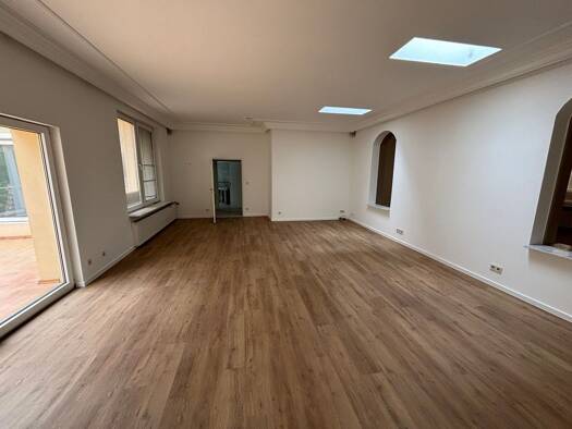 Einfamilienhaus zur Miete 2.750 € 5 Zimmer 285 m² 338 m² Grundstück Erasmusstraße 15 Bilk Stadtbezirk 3 40223