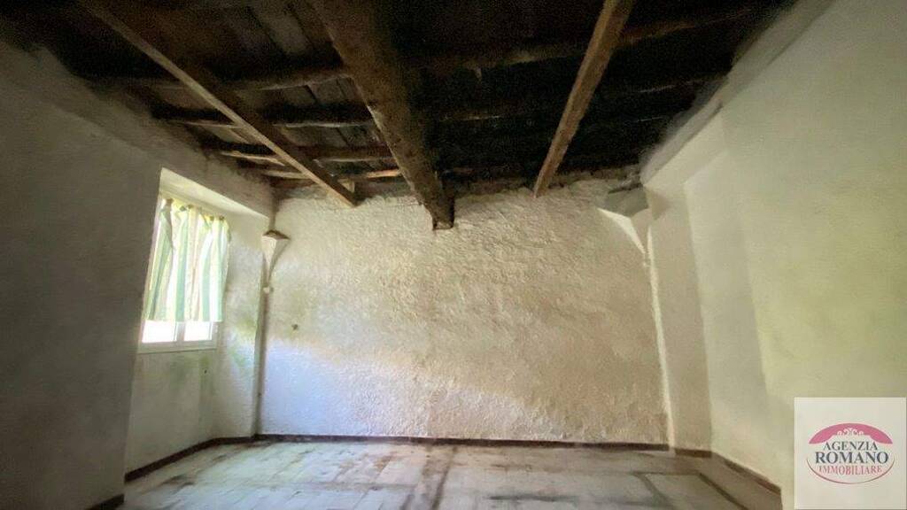 Haus zum Kauf 30.000 € 1 Zimmer frei ab sofort Pontinvrea 17042