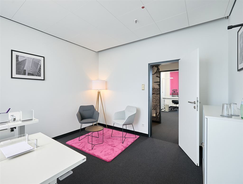 Bürofläche zur Miete provisionsfrei 1.100 € 38,6 m²<br/>Bürofläche Ostend Frankfurt 60314